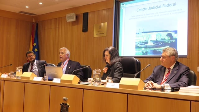 Martin Pinales Speaks in Madrid, Spain